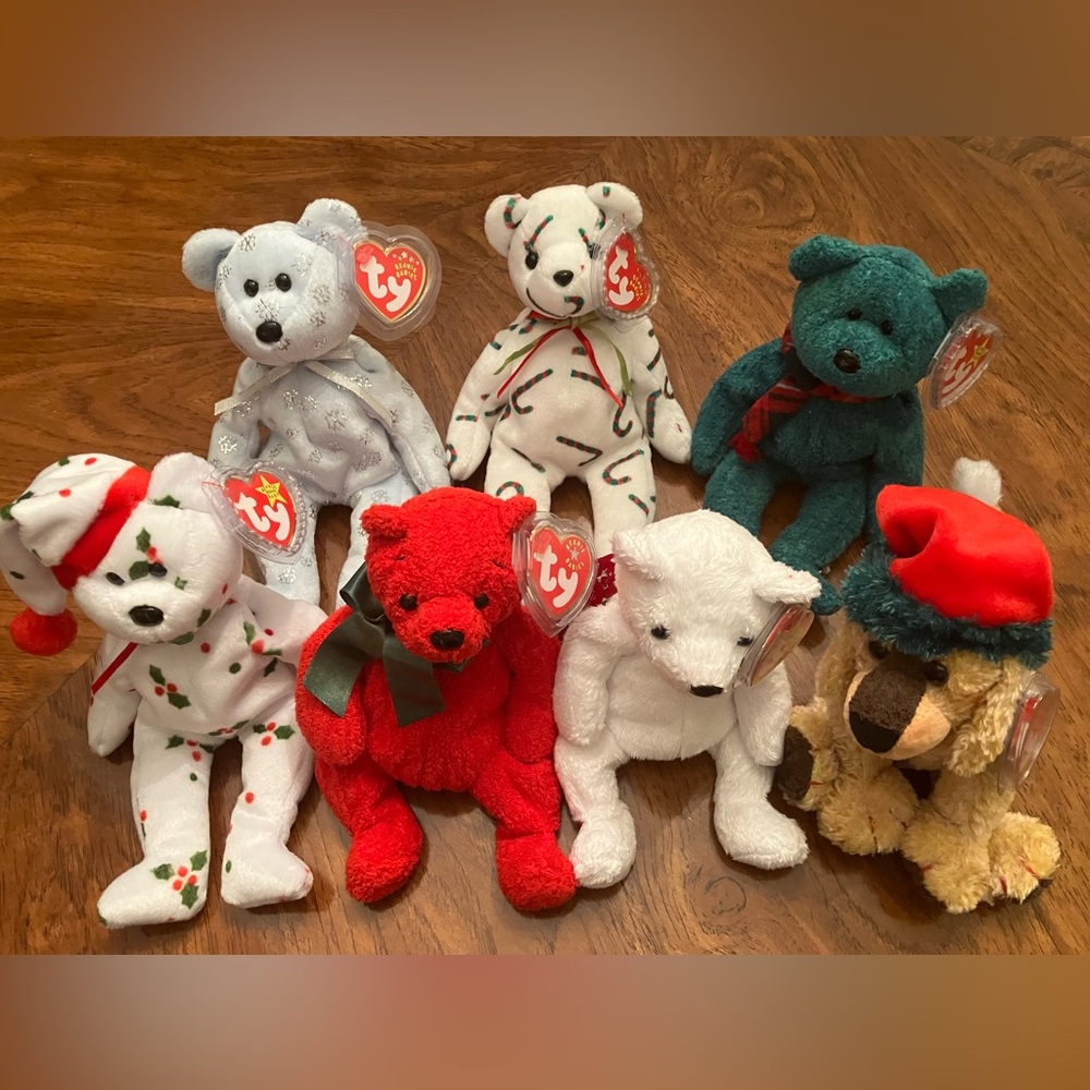 Lot of 7 Ty Christmas Beanie Babies bears. Pet free and smoke free home. - Picture 9 of 9